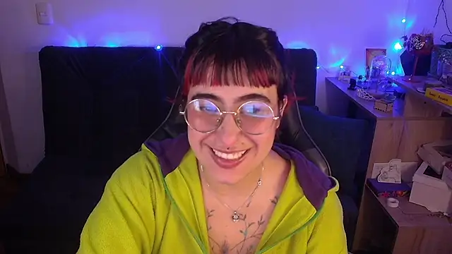 Miacatsito3 online show from 03-20-26, 10:27