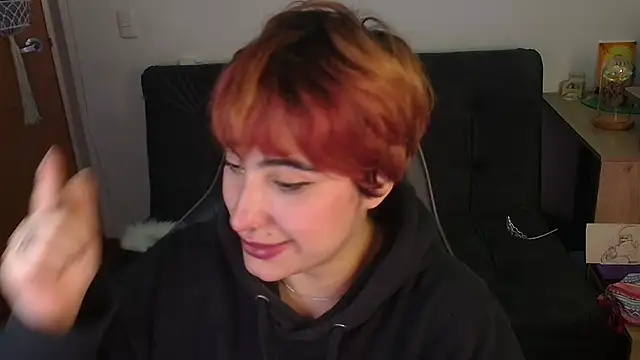 Miacatsito3 online show from 01-14-26, 07:56