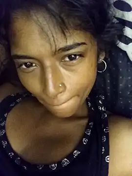 Alexia holbert online show from 04-15-26, 04:44