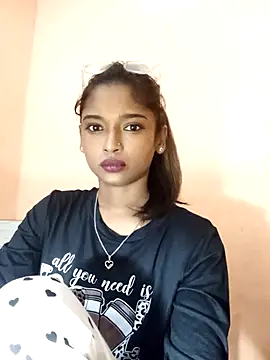 Alexia holbert online show from 02-23-26, 06:14