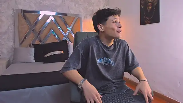 kraven lust online show from 12-18-25, 03:11