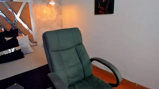 kraven lust online show from 11-05-25, 02:58