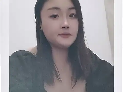 Snapshot of mengxi-101 chatting on 10-22-25, 05:45 mengxi-101 online show from 10-22-25, 05:45