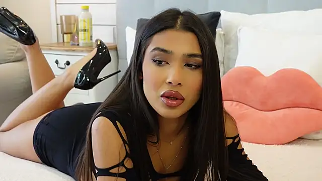 MyaMuse online show from 10-20-25, 09:54