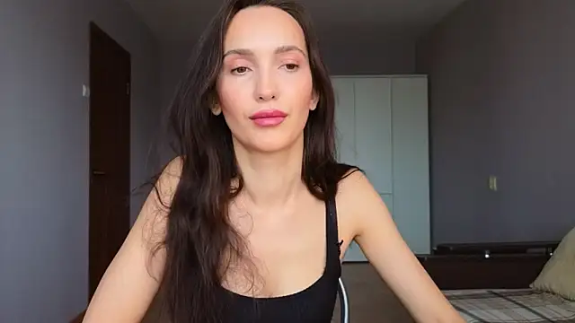 Lillian-Clark online show from 02-26-26, 10:04