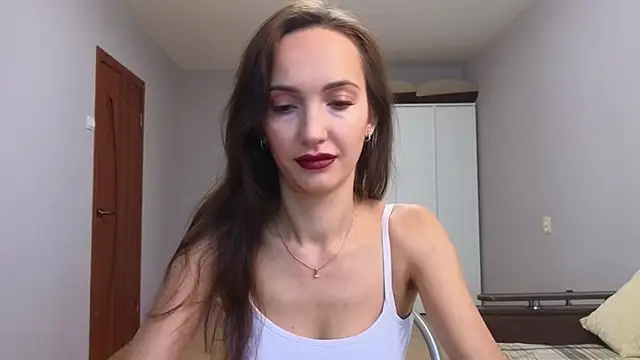 Lillian-Clark online show from 11-06-25, 05:11