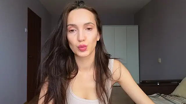 Lillian-Clark online show from 02-28-26, 10:59