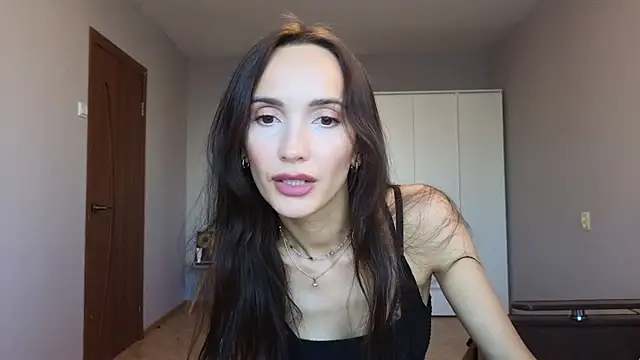 Lillian-Clark online show from 09-23-25, 11:50