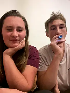 Snapshot of CurvySabrina chatting on 10-05-25, 08:21 CurvySabrina online show from 10-05-25, 08:21