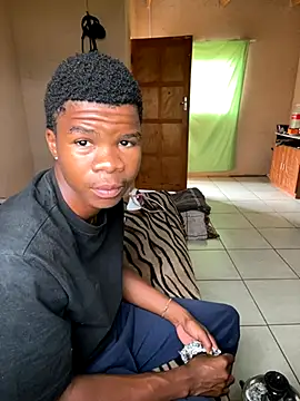 thatotheroneguy online show from 10-18-25, 01:35