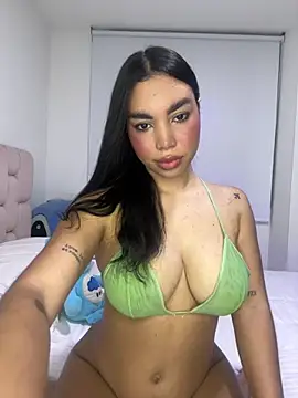 karolaalcendra online show from 03-11-26, 03:22