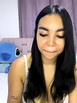 karolaalcendra online show from 11-08-25, 02:26