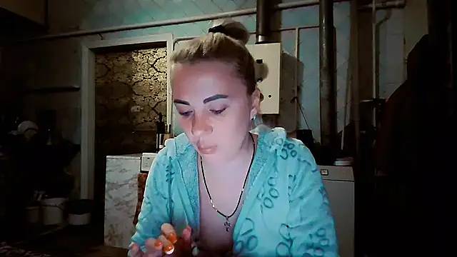 EmmaCat  online show from 02-18-26, 06:37