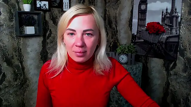 EmmaCat  online show from 02-22-26, 05:43