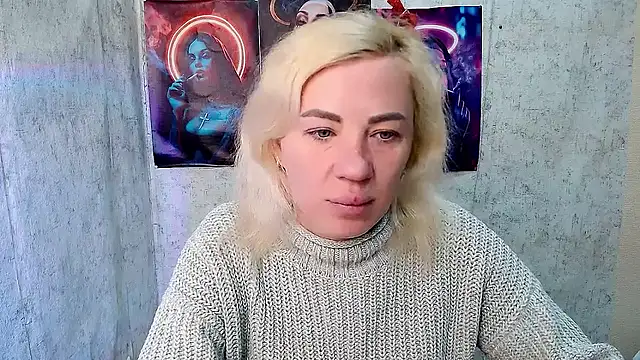 EmmaCat  online show from 02-23-26, 05:09