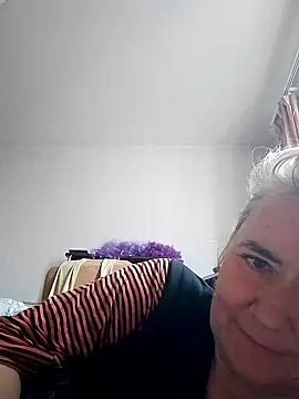 Snapshot of goodstyle chatting on 10-03-25, 06:37 goodstyle online show from 10-03-25, 06:37