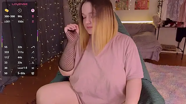 Snapshot of Aki_nohana chatting on 02-07-26, 06:05 Aki nohana online show from 02-07-26, 06:05