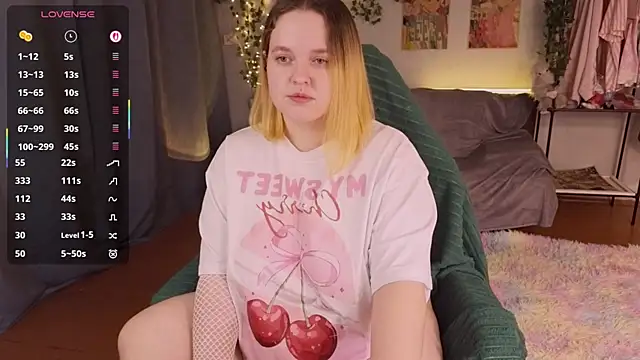 Aki nohana online show from 11-22-25, 04:50