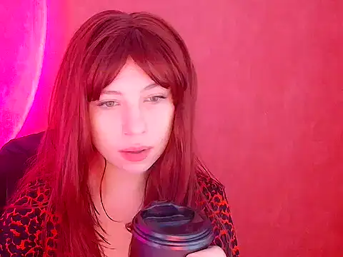 Snapshot of Alice_Gotica chatting on 10-09-25, 01:00 Alice Gotica online show from 10-09-25, 01:00