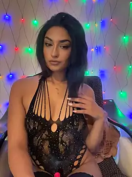 Snapshot of Mia_spicyy chatting on 10-05-25, 08:05 Mia spicyy online show from 10-05-25, 08:05