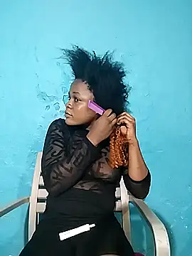 BlondieBitch online show from 12-15-25, 12:38