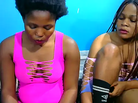 BlondieBitch online show from 10-08-25, 02:13