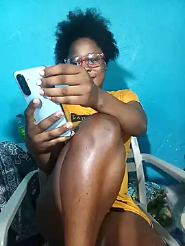 BlondieBitch online show from 12-19-25, 03:58