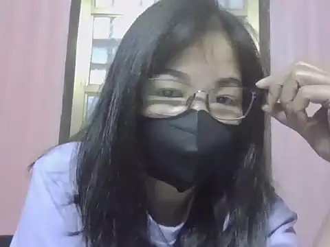 Snapshot of AmyChan086 chatting on 12-22-25, 02:22 AmyChan086 online show from 12-22-25, 02:22