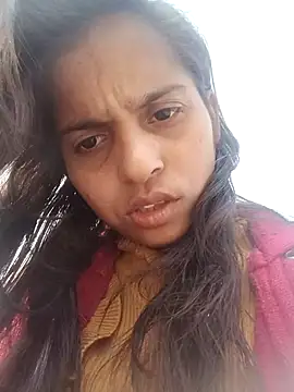 Snapshot of Saloni-Gupta chatting on 01-19-26, 09:35 Saloni-Gupta online show from 01-19-26, 09:35