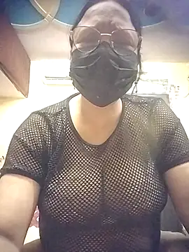 Snapshot of thehotlady chatting on 07-20-26, 02:52 thehotlady online show from 07-20-26, 02:52
