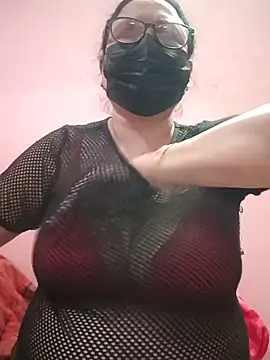 thehotlady online show from 12-16-25, 08:18