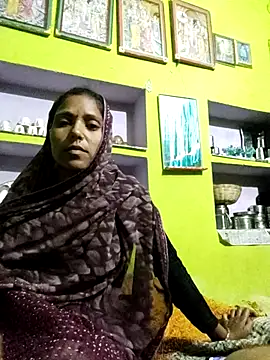 Snapshot of Beautyful_girl__81 chatting on 10-11-25, 05:58 Beautyful girl 81 online show from 10-11-25, 05:58