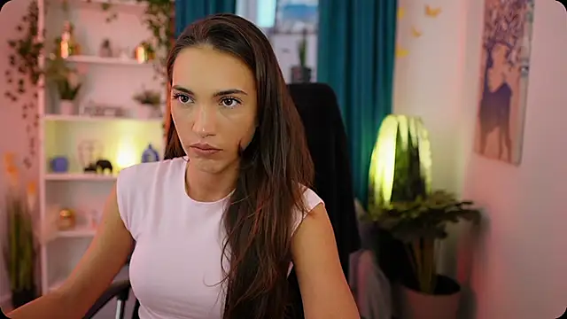 Alexis Love  online show from 09-25-25, 01:06