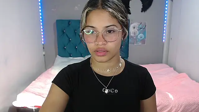 mia sexgirl online show from 06-09-26, 12:17
