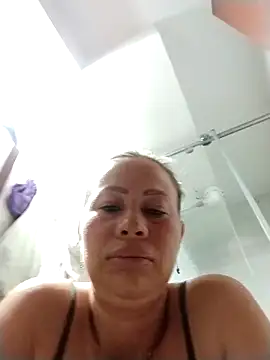 LaraCaliente online show from 09-30-25, 07:58