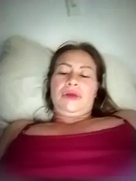 LaraCaliente online show from 11-25-25, 02:17