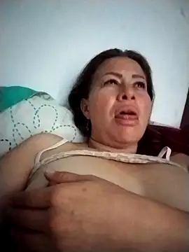 LaraCaliente online show from 02-28-26, 11:54