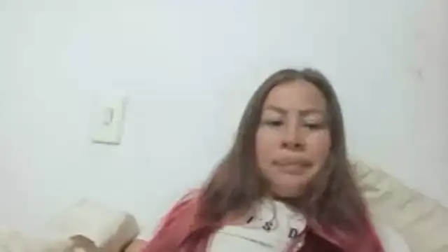 LaraCaliente online show from 03-31-26, 11:40