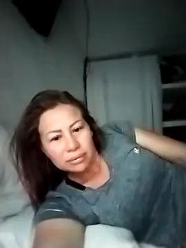 LaraCaliente online show from 01-11-26, 10:49