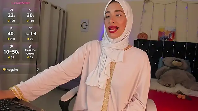 ShanaJamil online show from 04-23-26, 12:29