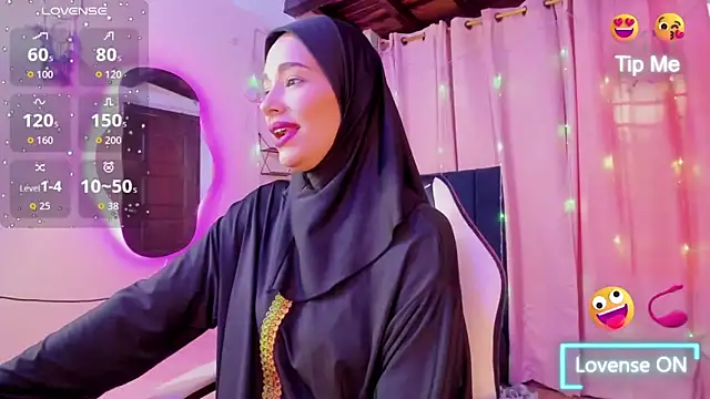 ShanaJamil online show from 10-07-25, 12:17