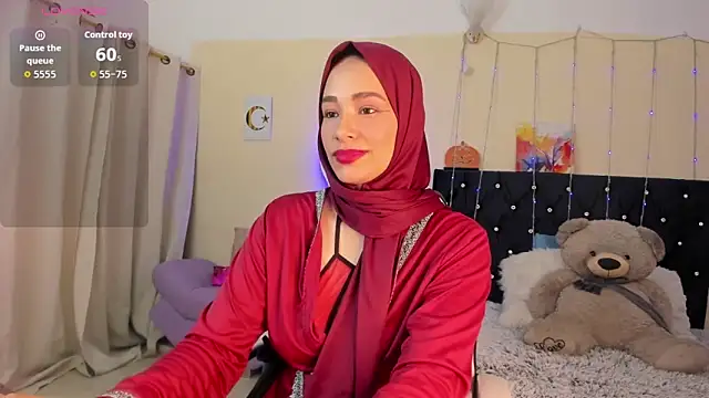 ShanaJamil online show from 04-10-26, 12:12