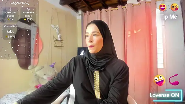 ShanaJamil online show from 11-20-25, 12:06