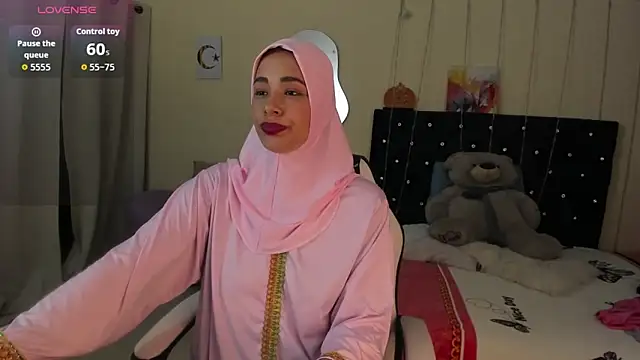 ShanaJamil online show from 04-09-26, 12:22