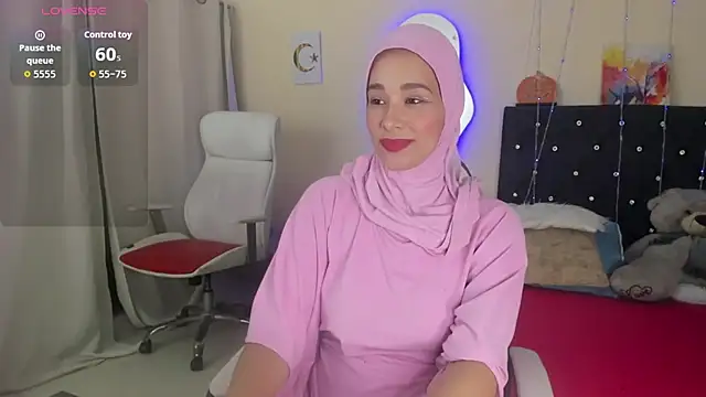 ShanaJamil online show from 03-12-26, 12:20