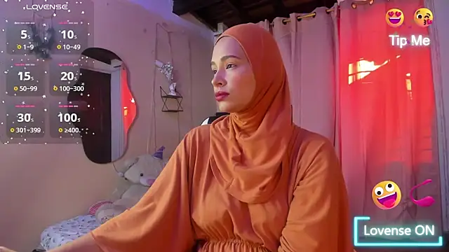 ShanaJamil online show from 11-10-25, 12:10