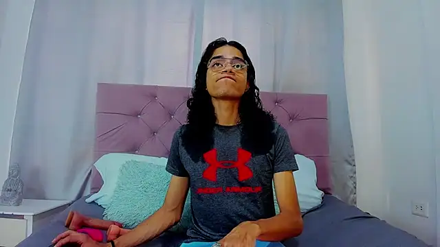 Snapshot of EthanBlackwoodd chatting on 02-07-26, 03:20 EthanBlackwoodd online show from 02-07-26, 03:20