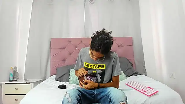 EthanBlackwoodd online show from 03-11-26, 08:36