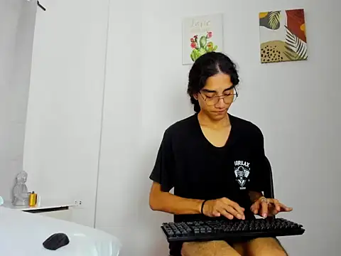 EthanBlackwoodd online show from 10-07-25, 07:48