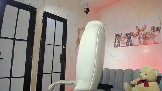 Declan-Fox online show from 11-14-25, 04:49